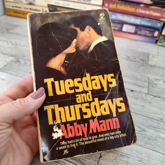 Tuesdays and Thursdays by Abby Mann 1979 First Pocket Books Printing Paperback - Picture 1 of 12